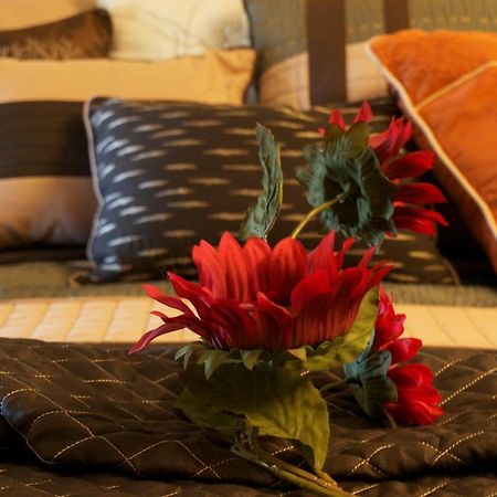 Ypc Fitness & Accomodations Invermere Bagian luar foto