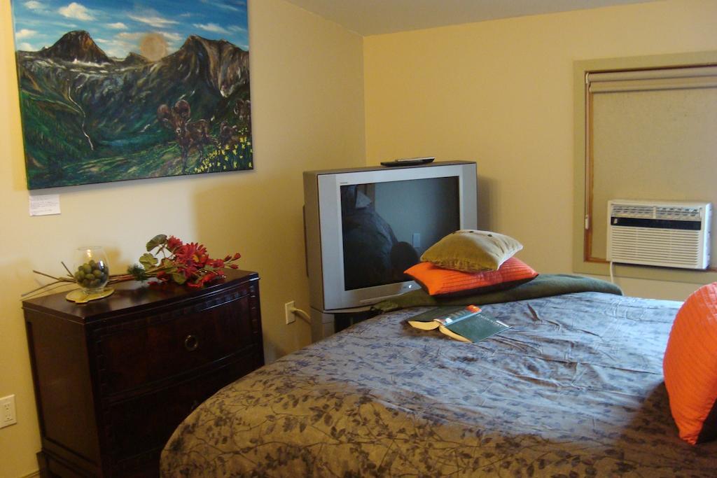 Ypc Fitness & Accomodations Invermere Ruang foto