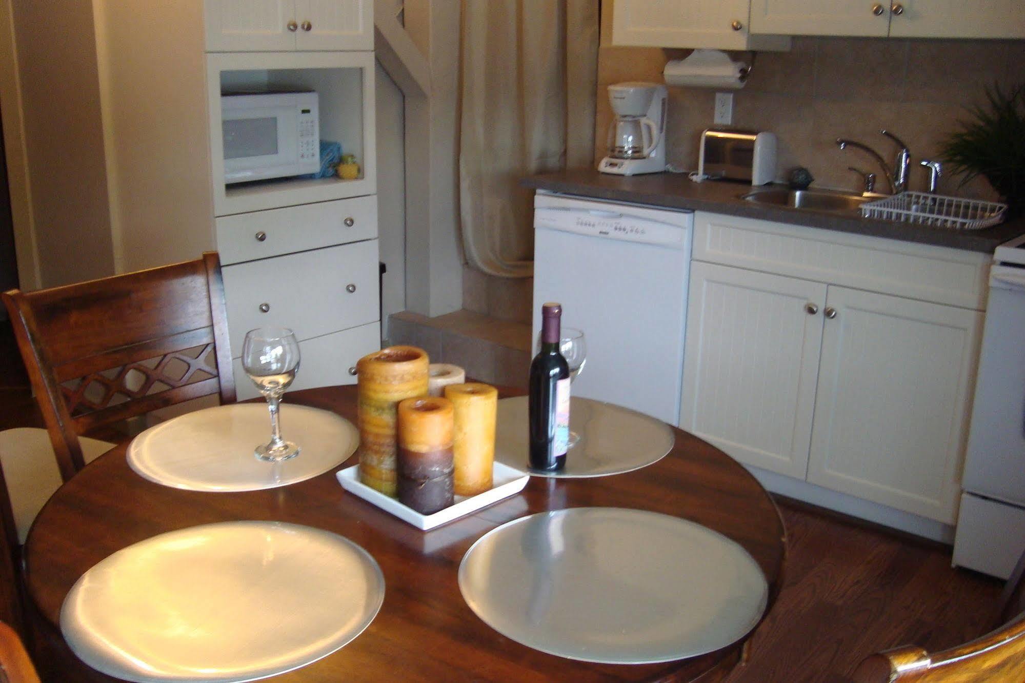 Ypc Fitness & Accomodations Invermere Bagian luar foto